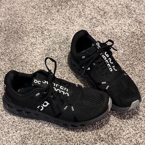 On cloud surfer shoes